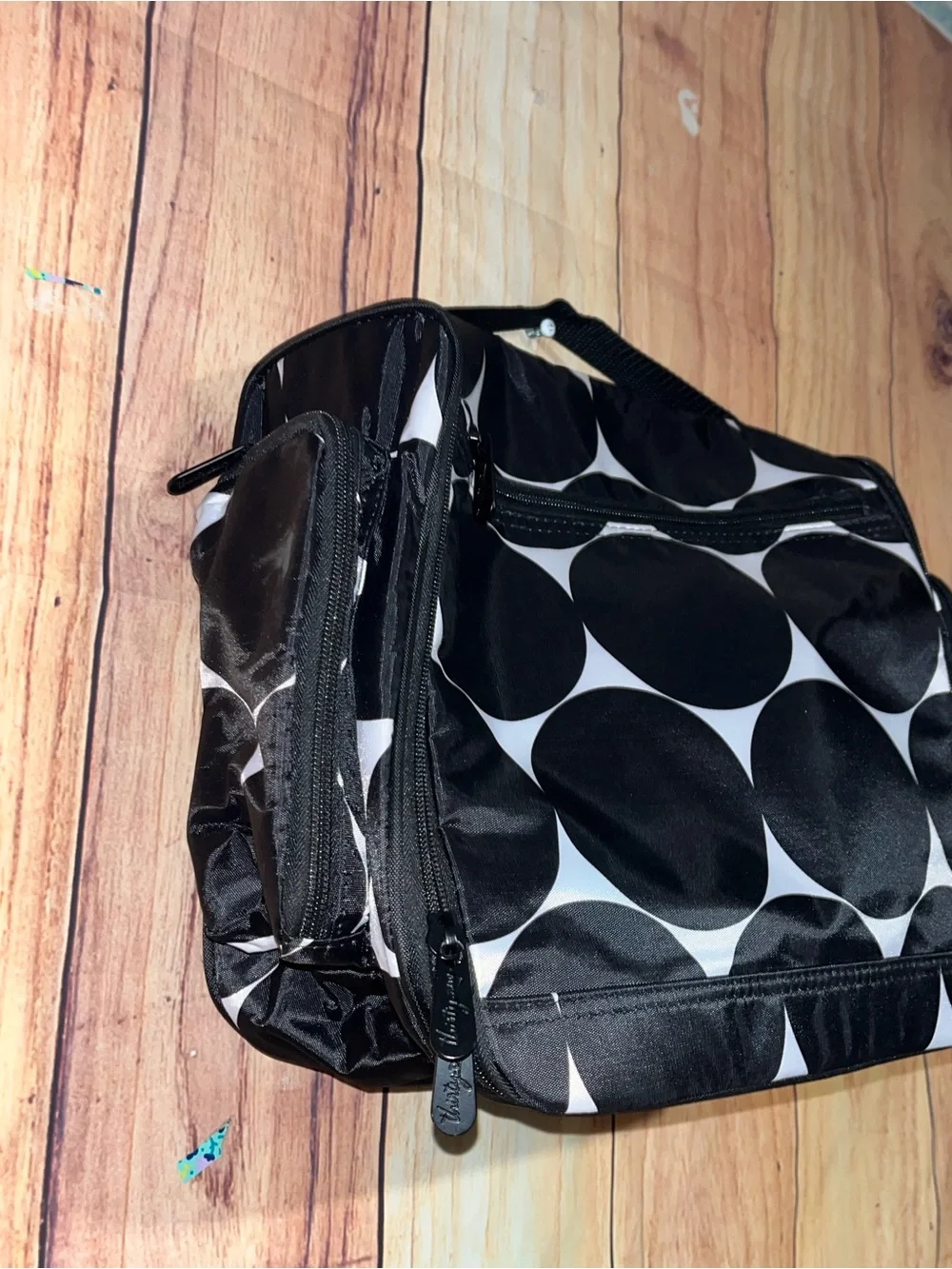 Thirty-One Deluxe Hanging Cosmetic Bag Travel Toiletry Big Dots Black & White